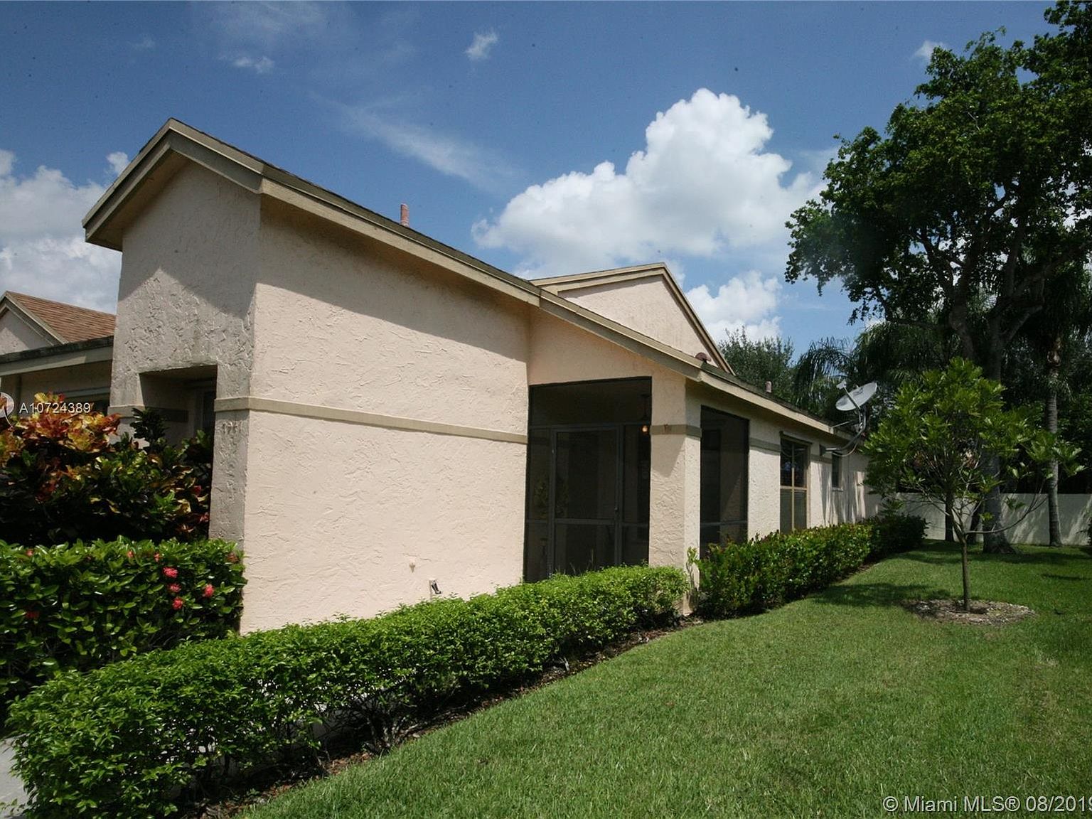 7941 NW 10th Ct, Plantation, FL 33322 | Zillow