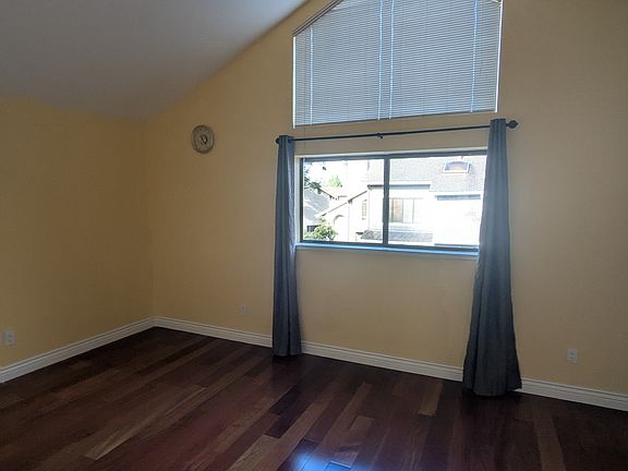 5th image of 1123 Trevino Ter