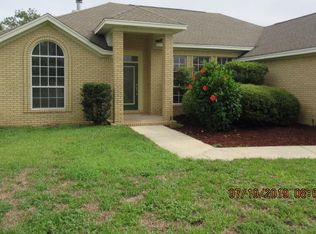 153 Long Pointe Dr, Mary Esther, FL 32569