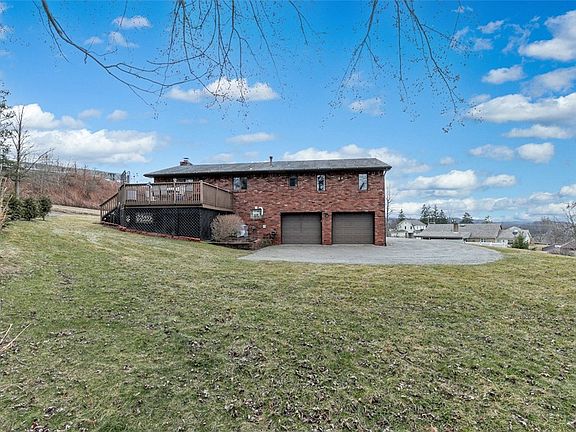 5th image of 1267 Fall Ln