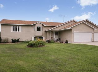 34645 Ivan Ave, Stacy, MN 55079