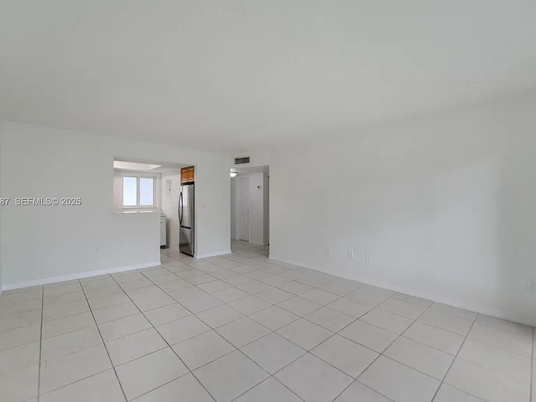 7737 SW 88th St #C312 — Photo 10