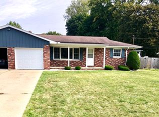 1702 Thunderbird Dr #1700, Saginaw, MI 48609