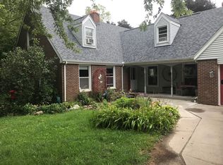 7166 Groveland Rd, Holly, MI 48442