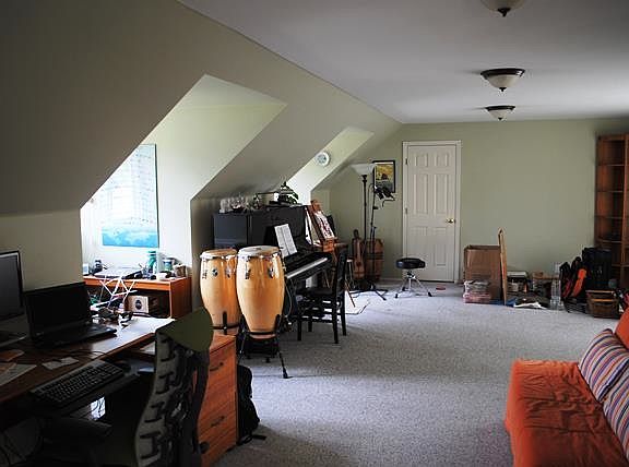 4th image of 5711 Matterhorn Pl NW