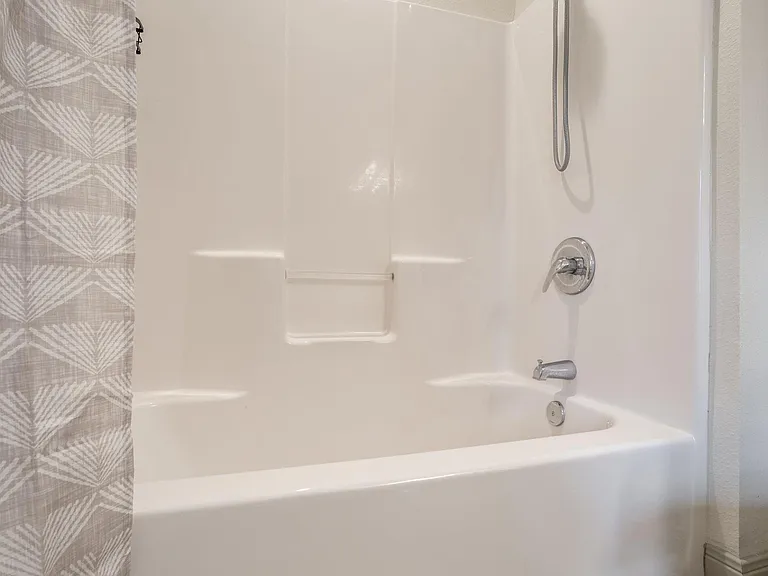 1517 Live Oak St — Photo 25