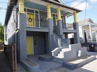 2423B Magnolia St, New Orleans, LA 70113