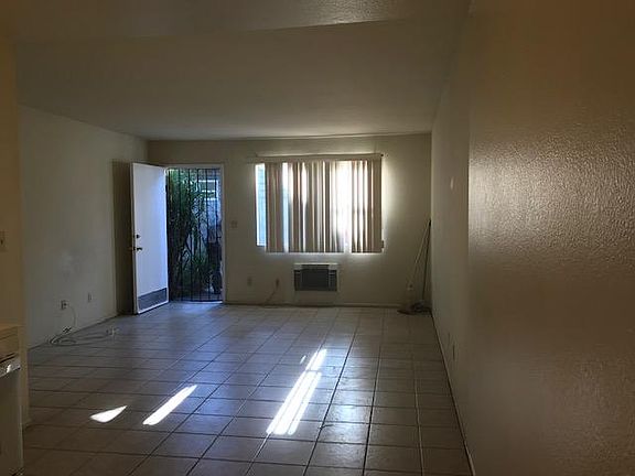 5th image of 220 N Hagar St #A
