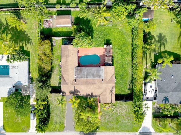 14465 SW 96th Ave, Miami, FL 33176