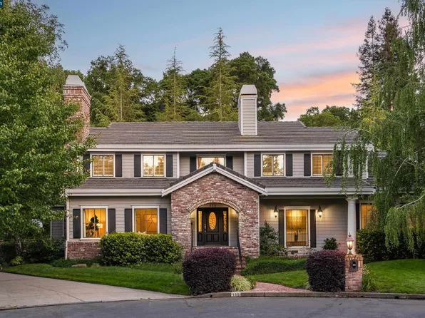 135 Lark Ct, Alamo, CA 94507