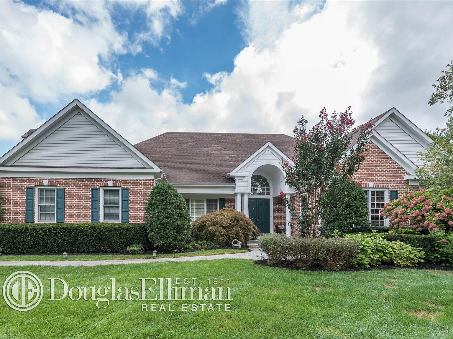 21 Stone Hill Dr N, Manhasset, NY 11030 Zillow