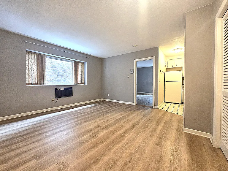 200 Kelton St #2 — Photo 3