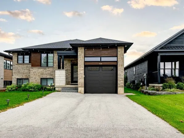 430 Wellington St E, Wellington North, ON N0G 2L2