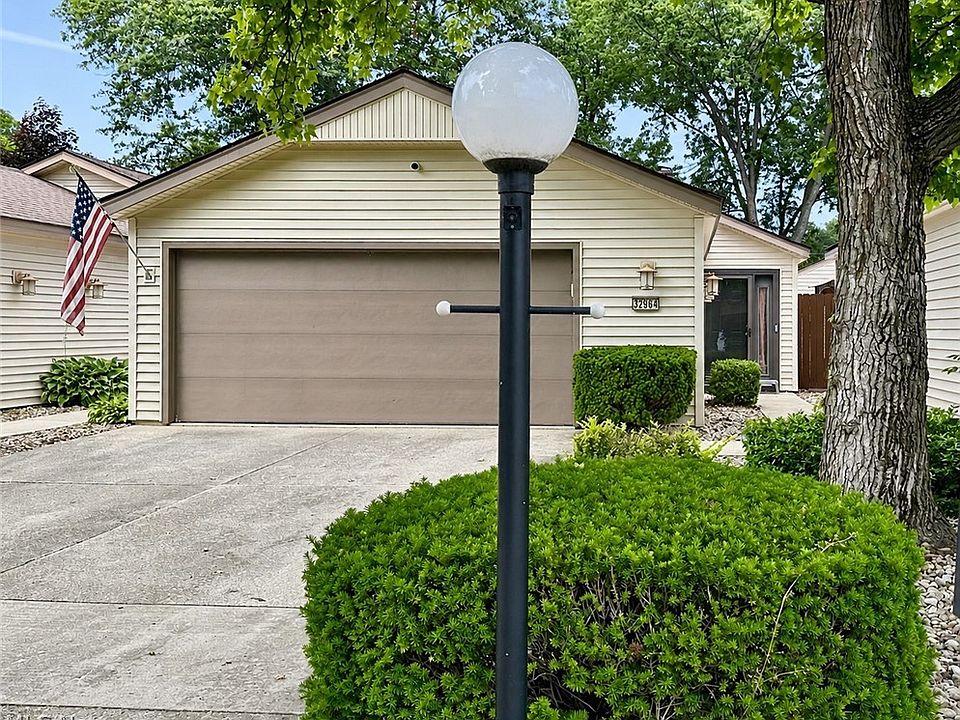 1st image of 32964 Fern Tree Ln