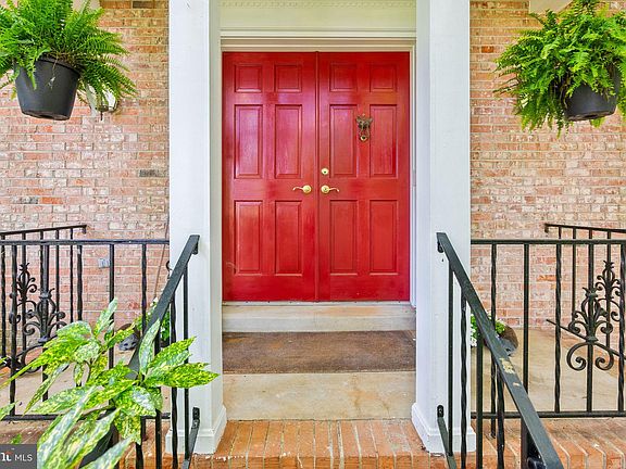 4th image of 5283 Echols Ct