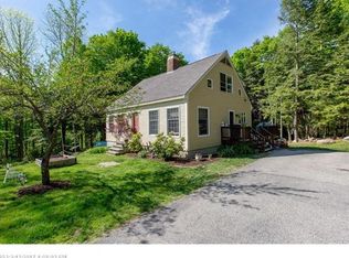 520 Quaker Meeting House Rd, Durham, ME 04222