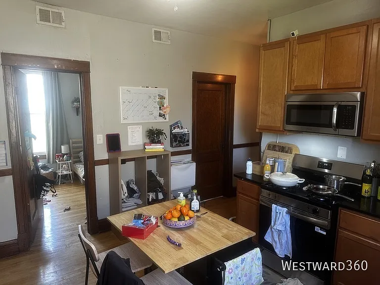 2035 N Sawyer Ave #2 — Photo 15