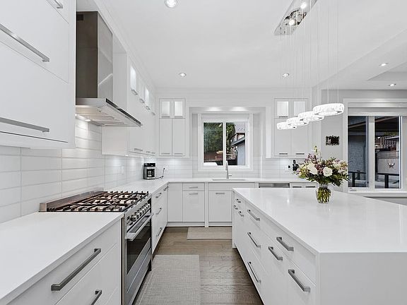 5th image of 4507 Percival Ave