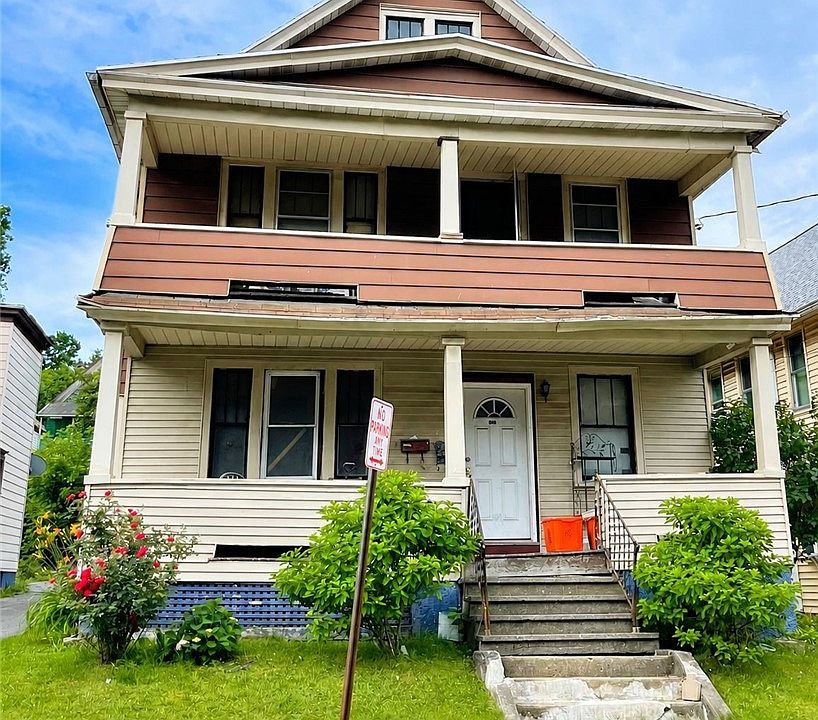 1st image of 823 Oswego St