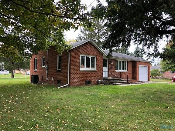 2nd image of 910 Snyder Ave
