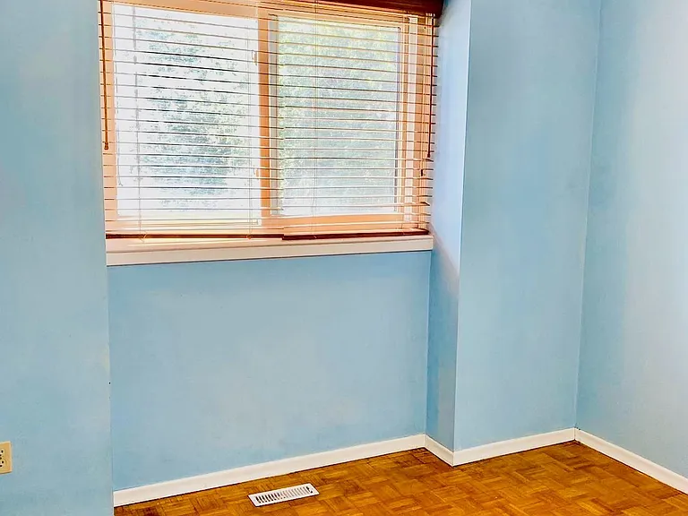 155 Corinthian Blvd — Photo 26