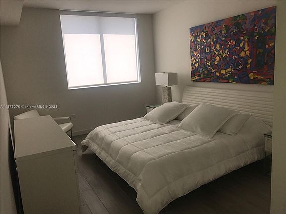 3rd image of 999 SW 1st Ave APT 2806