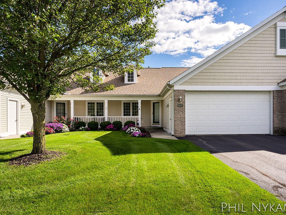1st image of 8870 N Peninsula Ct #12