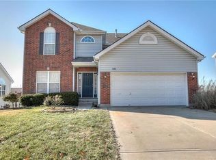 904 Glendale Rd, Liberty, MO 64068