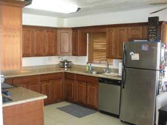 4th image of 1005 Tangelo Isle