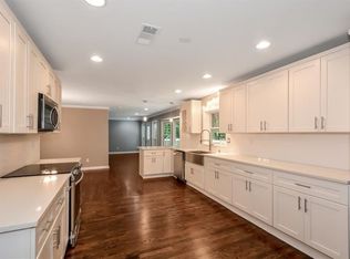 1875 Six Branches Dr, Roswell, GA 30076
