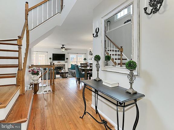 3rd image of 5271 Glen Meadow Pl
