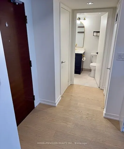 10 Capreol Ct #903 — Photo 22