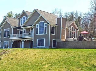 453 McDougal Lake Rd, Cossayuna, NY 12823