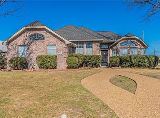 1407 Old Knoll Dr, Wylie, TX 75098