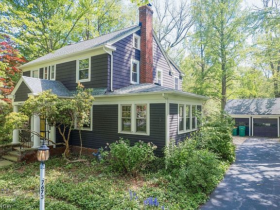2nd image of 7673 Fairview Ave