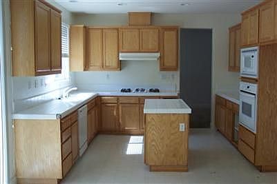 2nd image of 6200 Ravenna Way