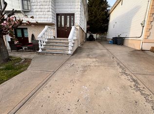 25 Holcomb Ave FLOOR 2, Staten Island, NY 10312