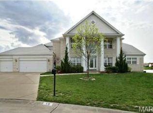 19 Behlmann Estates Ct, Florissant, MO 63034
