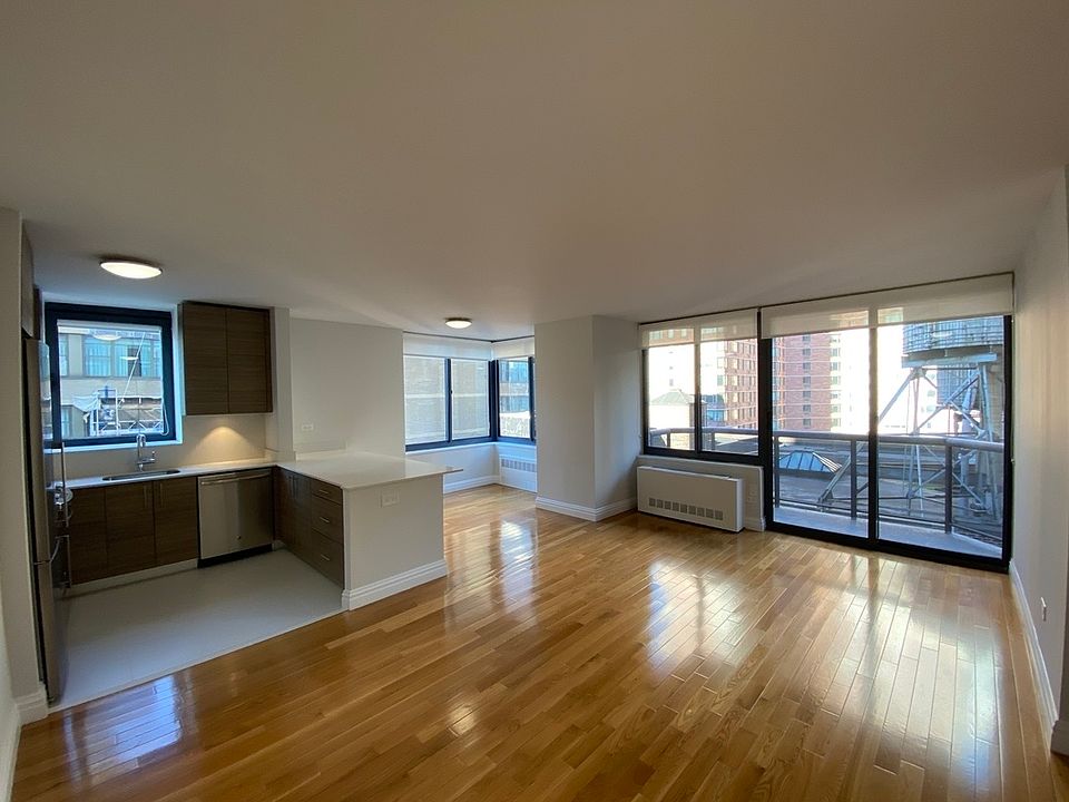 1st image of 235 W 48th St APT 14M