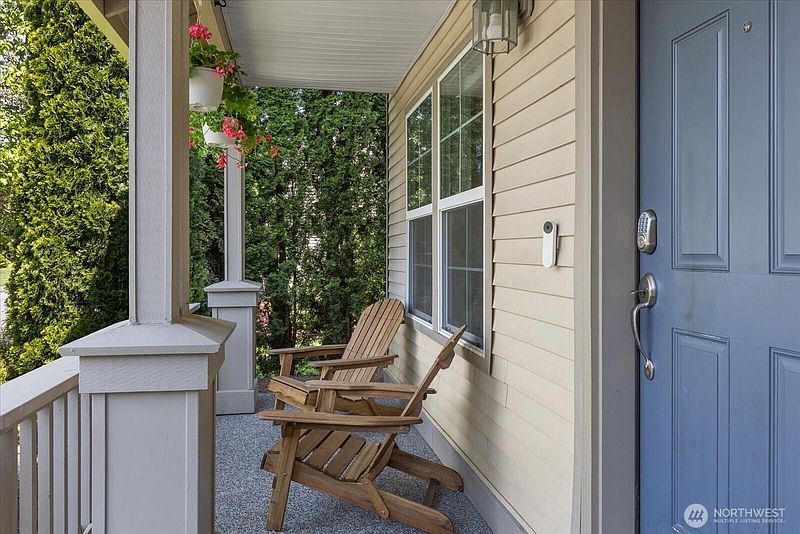 3rd image of 14921 225TH Avenue SE