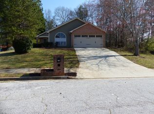 2960 Patty Holw, Decatur, GA 30034