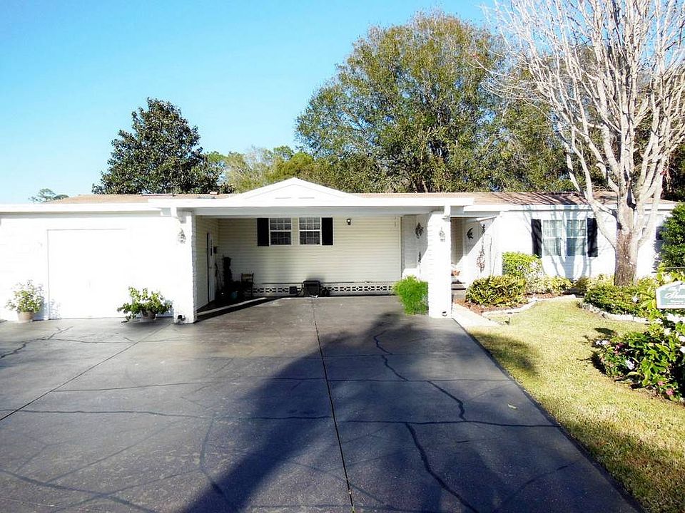 1st image of 4718 Crestwicke Dr