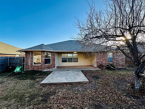 4th image of 10209 Aberdeen Dr