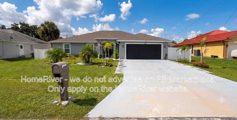 1242 SW Medina Ave — Photo 1