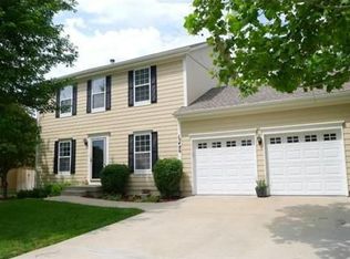15486 S Wyandotte Dr, Olathe, KS 66062