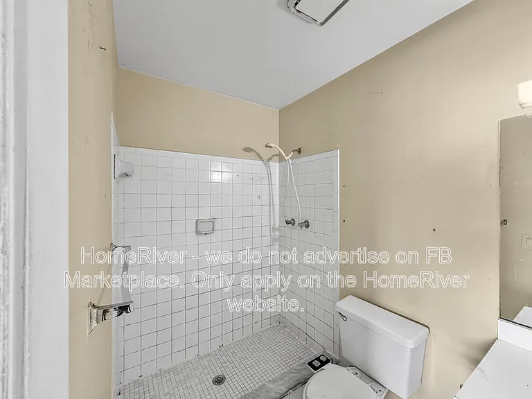 741 W Rosewood Ln — Photo 11