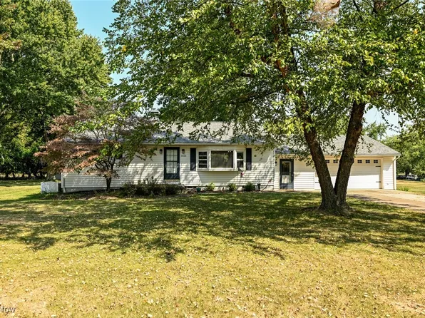 1023 Alpine Blvd, Uniontown, OH 44685