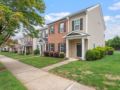 1037 Ileagnes Rd, Raleigh, NC, 27603