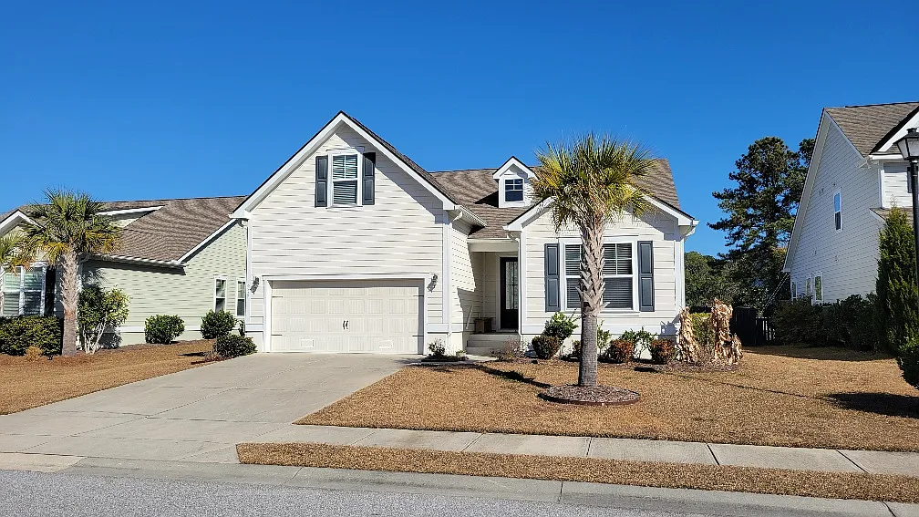 4 bed, 2200 sqft, $4,000 — Photo 1