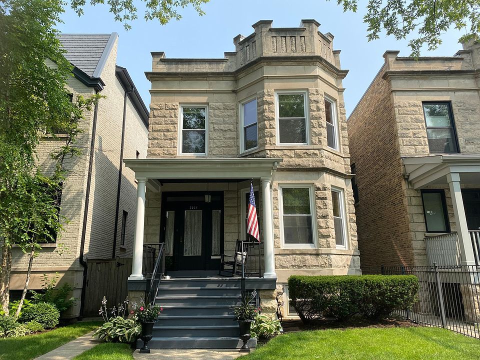1st image of 2034 W Waveland Ave #2